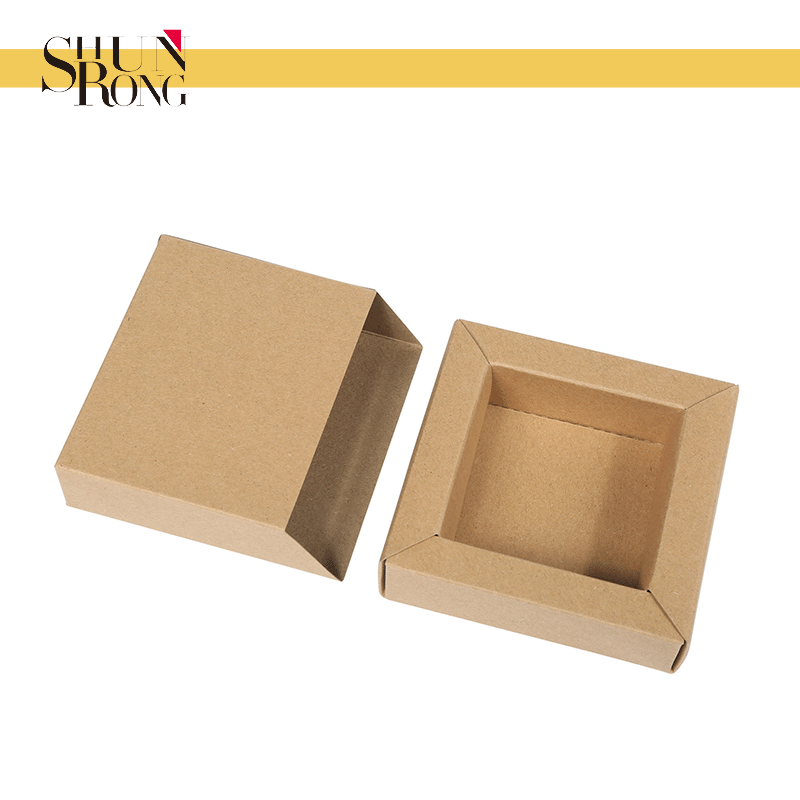 chocolate-packaging-for-4-pieces-made-of-neutral-kraft-ideal-for-recycling-substainable-gifting-solutions