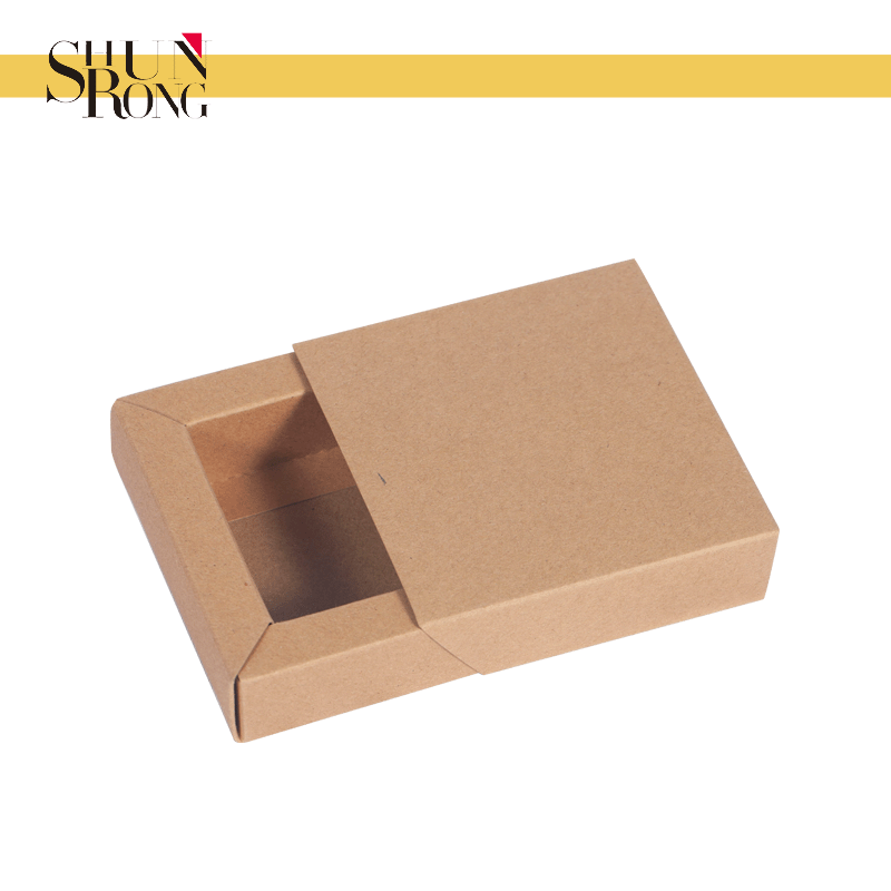 chocolate-packaging-for-4-pieces-made-of-neutral-kraft-ideal-for-recycling-substainable-gifting-solutions