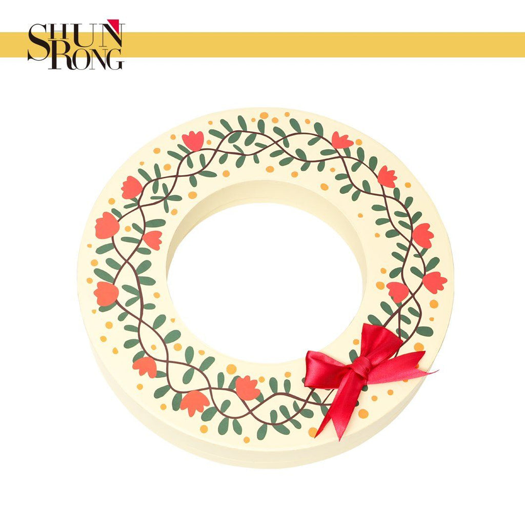 special-christmas-gift-packaging-box-mistletoe-wreath-shape-lid-and-base-boxes
